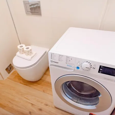 شقة Metro Line, Ac, Gruppi, Casa White Metro تورينو